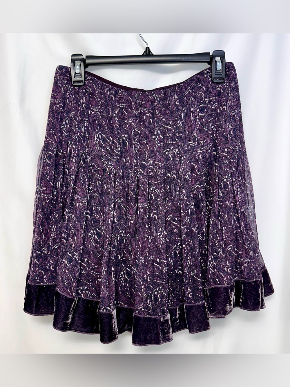 Gianni Bini Silk Blend Purple Paisley Velvet Trim Flowy Skirt Size 4